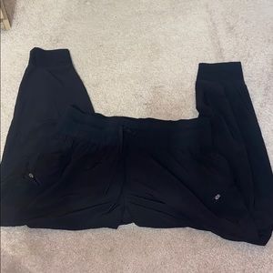 Black Athletic Works Joggers !